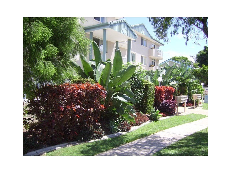 26 Back Street, Biggera Waters QLD 4216