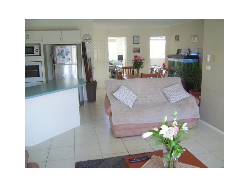 26 Back Street, Biggera Waters QLD 4216