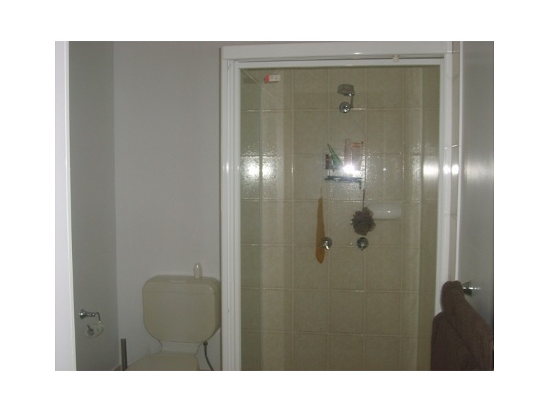 19 Lloyd Street, Southport QLD 4215