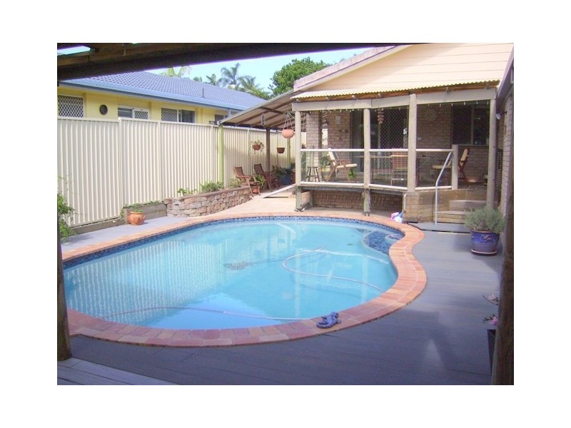 26 Masters Street, Arundel QLD 4214