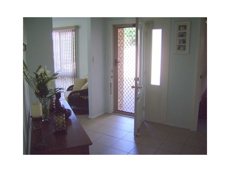 26 Masters Street, Arundel QLD 4214