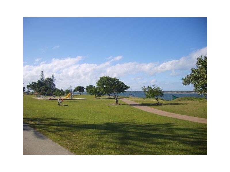 49 Back Street, Biggera Waters QLD 4216