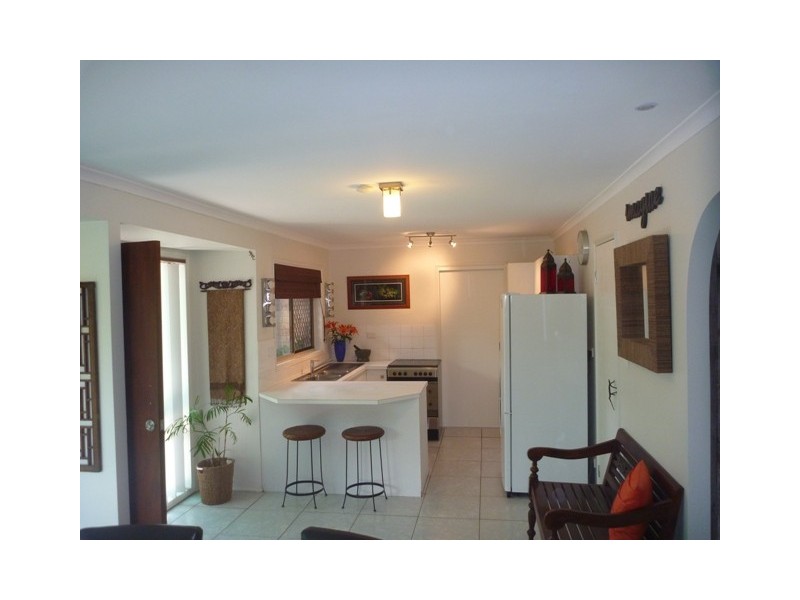 1/12 Avi Court, Labrador QLD 4215