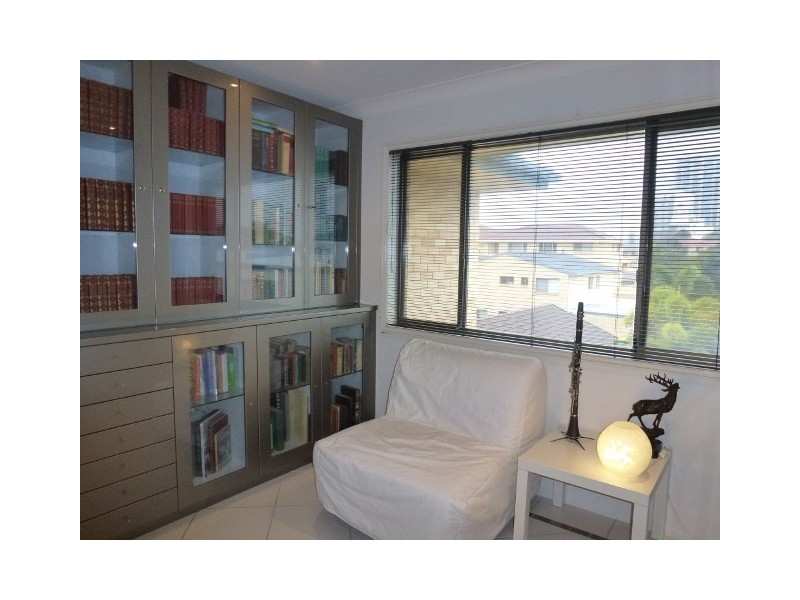 270 Marine Parade, Labrador QLD 4215