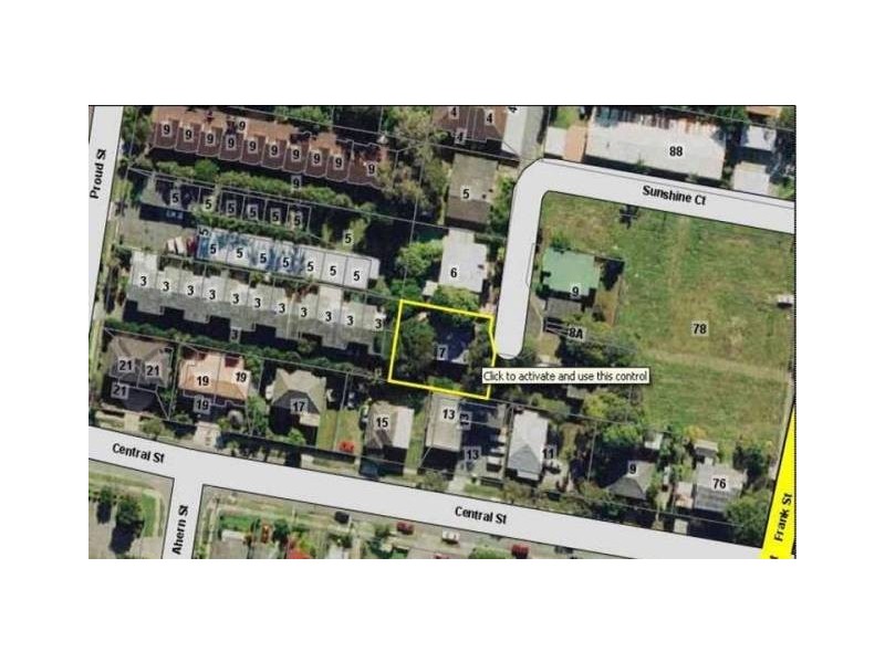 7 Sunshine Court, Labrador QLD 4215