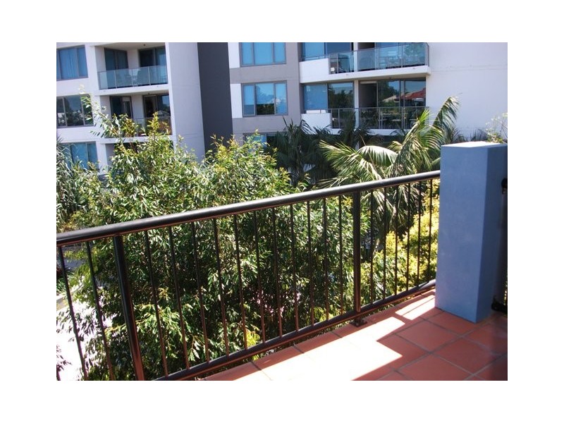 Biggera Waters QLD 4216