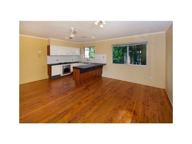 119 Johnston Street, Southport QLD 4215