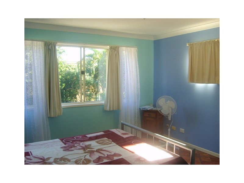 80 Worendo Street, Southport QLD 4215