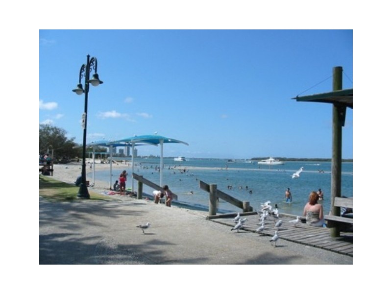 5 Proud Street, Labrador QLD 4215