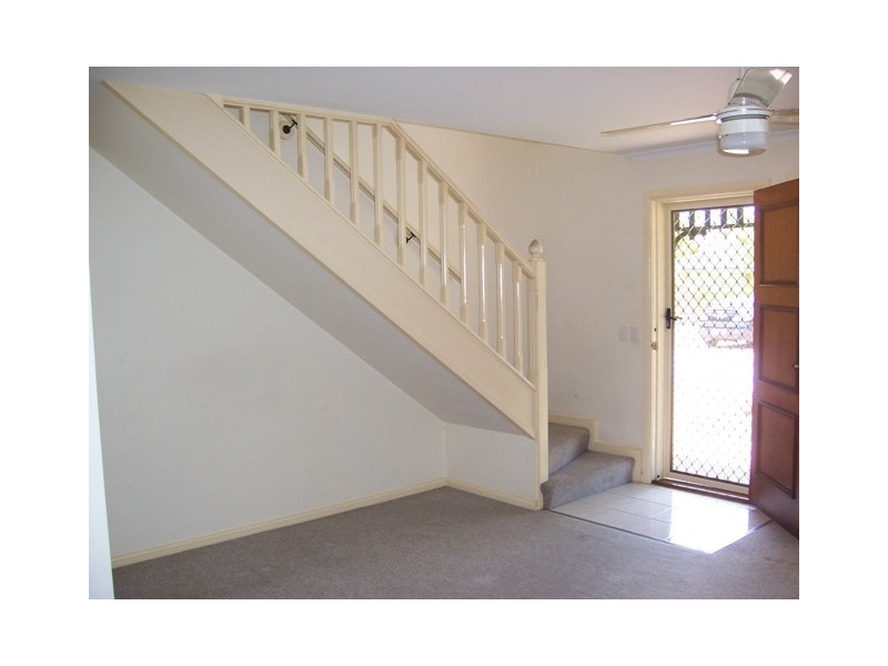 Coombabah QLD 4216