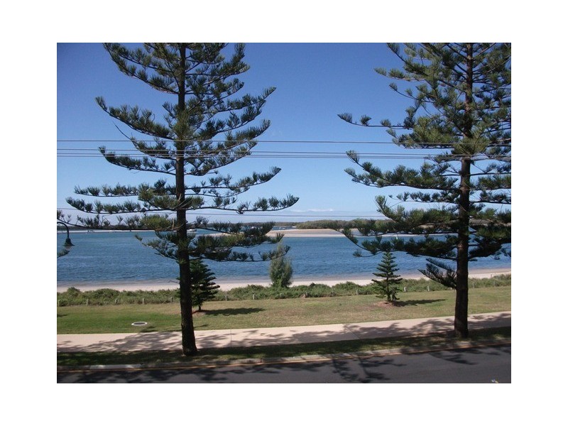 Biggera Waters QLD 4216