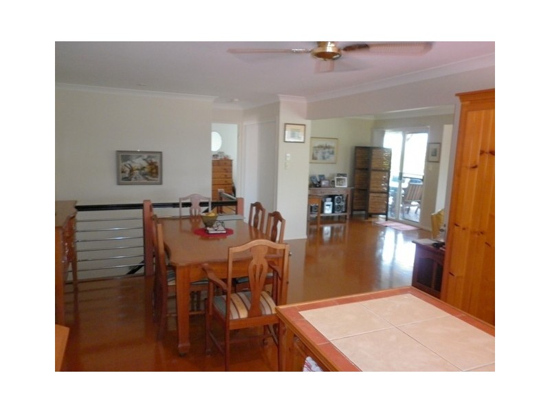 59 Central Street, Labrador QLD 4215