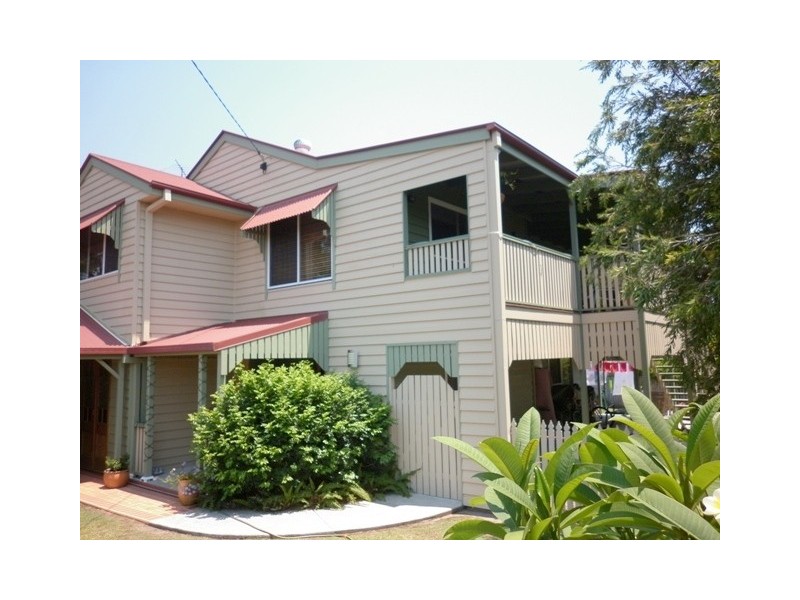 59 Central Street, Labrador QLD 4215