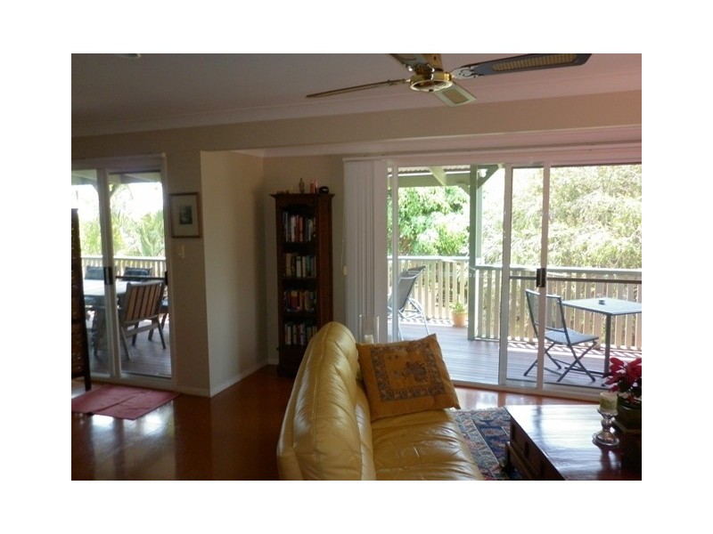 59 Central Street, Labrador QLD 4215
