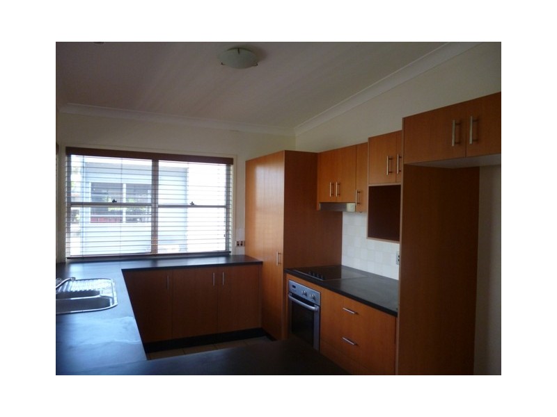 Labrador QLD 4215