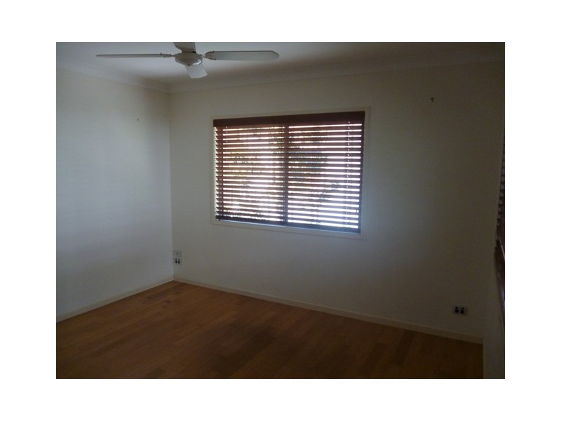 Labrador QLD 4215