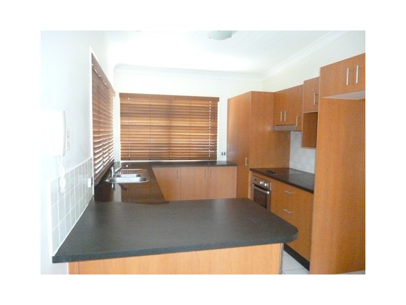 Labrador QLD 4215