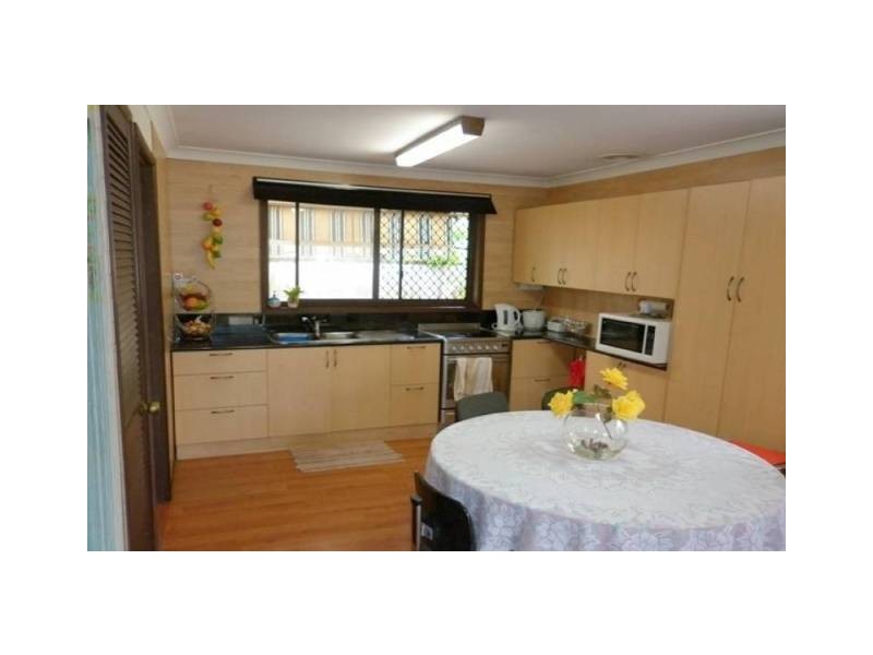 86 Muir Street, Labrador QLD 4215