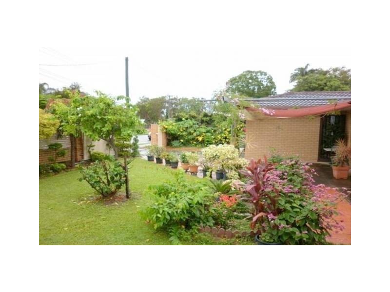 86 Muir Street, Labrador QLD 4215
