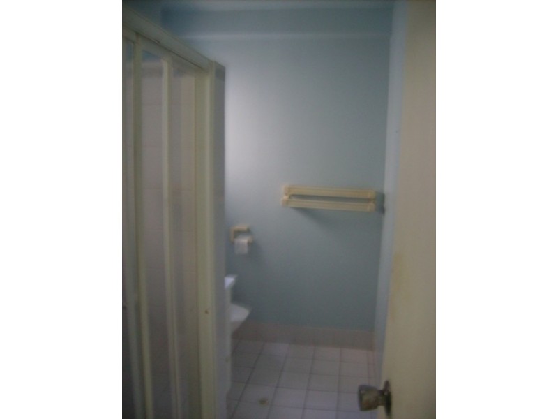 2/312 Marine Parade, Labrador QLD 4215