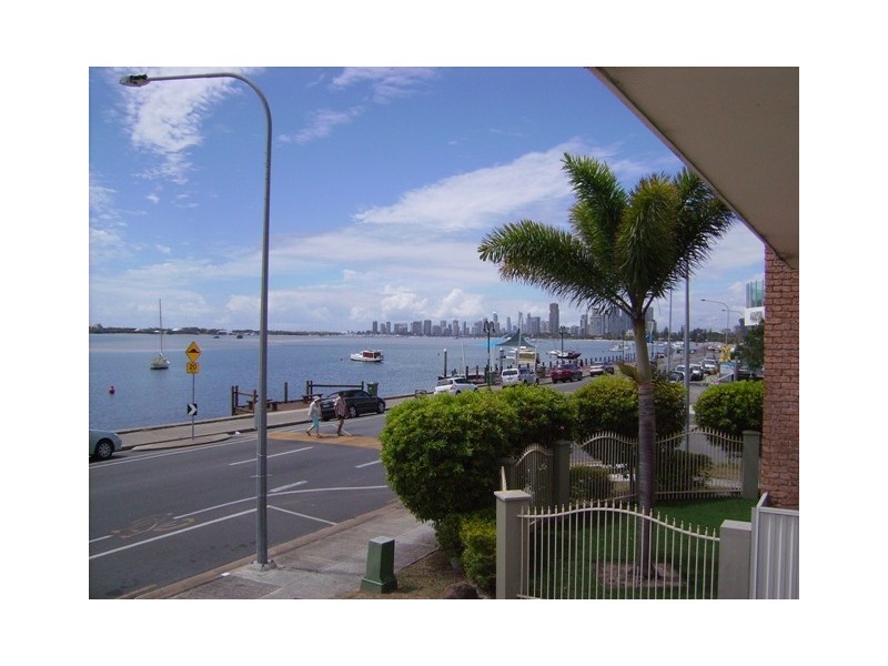 3/312 Marine Parade, Labrador QLD 4215