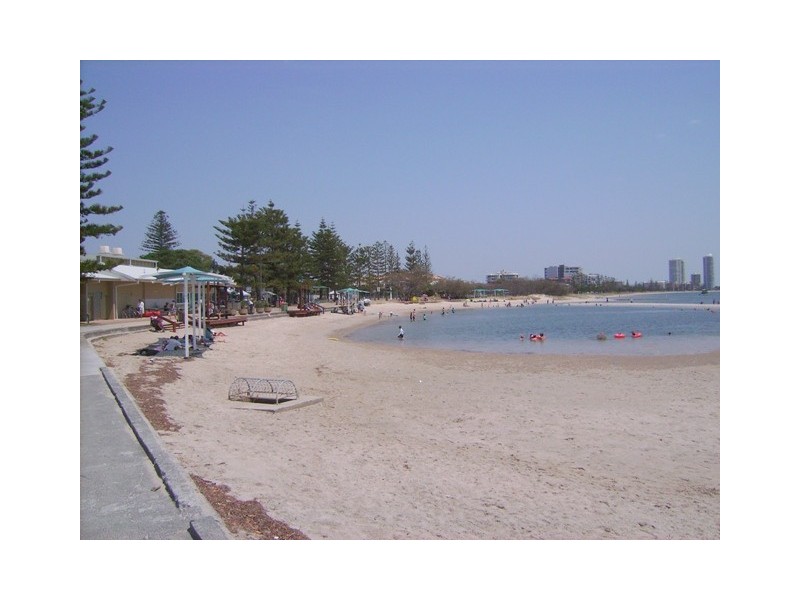 4/312 Marine Parade, Labrador QLD 4215