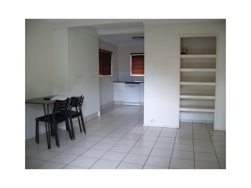 46 Railway Street, Southport QLD 4215