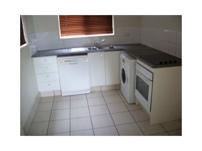 46 Railway Street, Southport QLD 4215