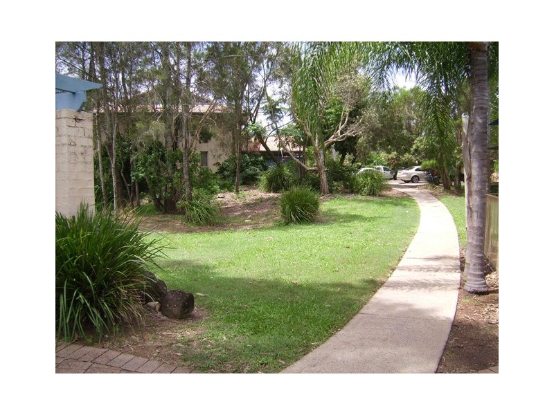 79 Government Road, Labrador QLD 4215