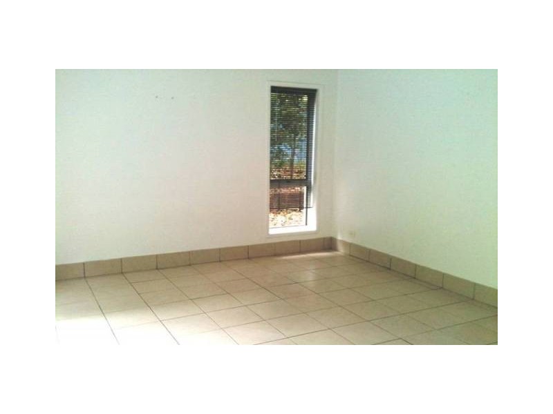 79 Government Road, Labrador QLD 4215