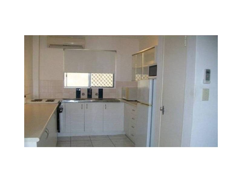 Labrador QLD 4215