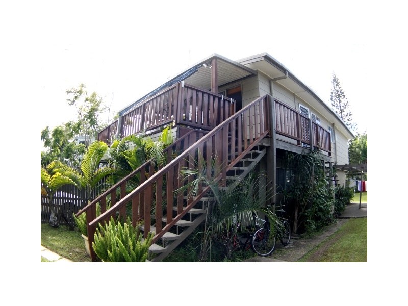 7 Hepworth Street, Arundel QLD 4214