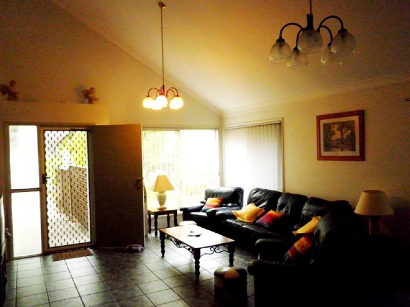 641 Pine Ridge Road, Biggera Waters QLD 4216