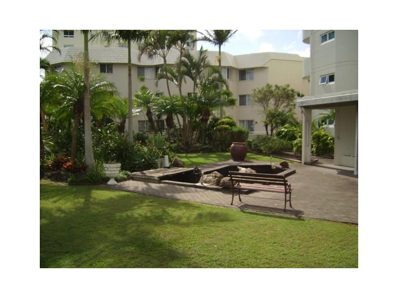 200 Marine Parade (Vue Mirage), Labrador QLD 4215