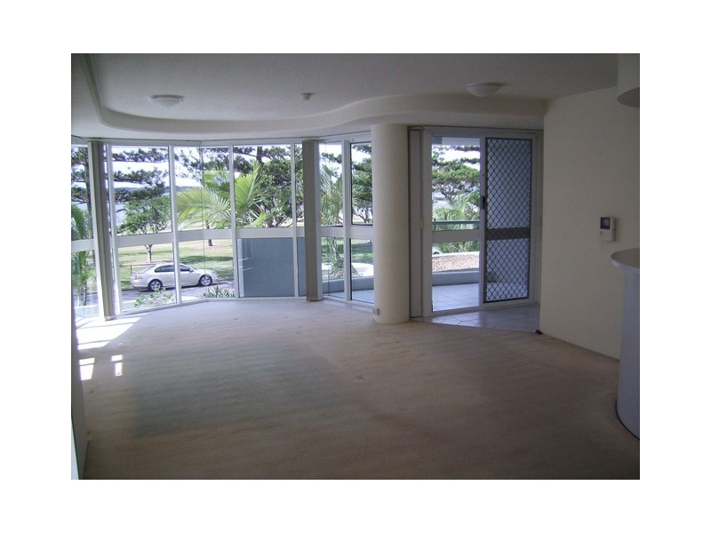 200 Marine Parade (Vue Mirage), Labrador QLD 4215