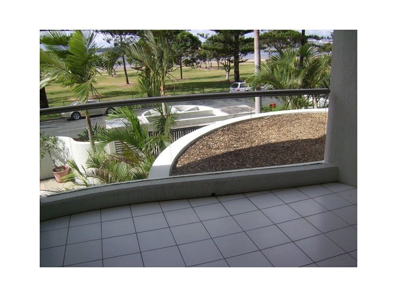 200 Marine Parade (Vue Mirage), Labrador QLD 4215