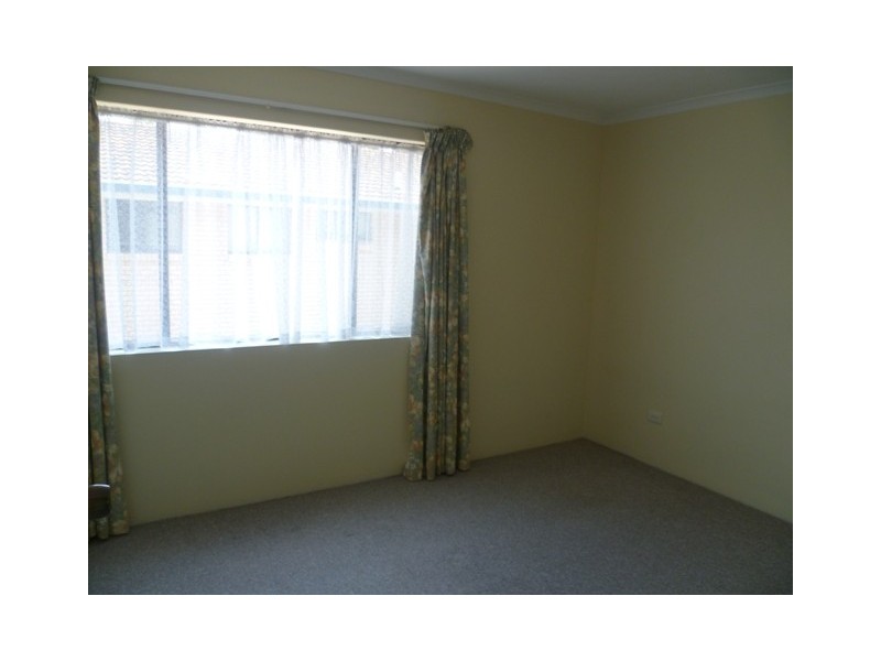 Labrador QLD 4215
