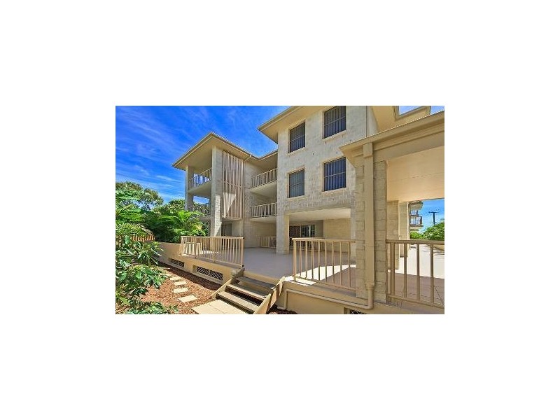 4 Sykes Court, Southport QLD 4215