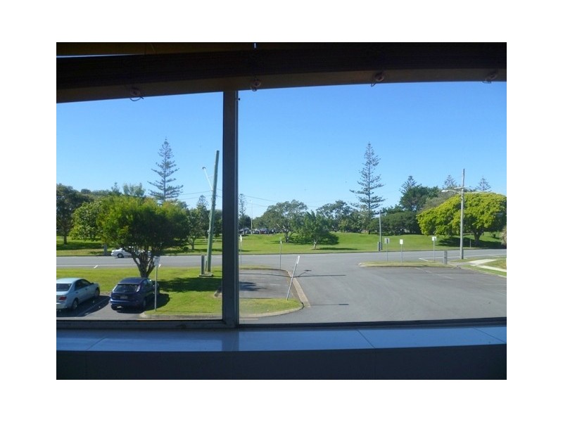 4 Marine Parade, Southport QLD 4215