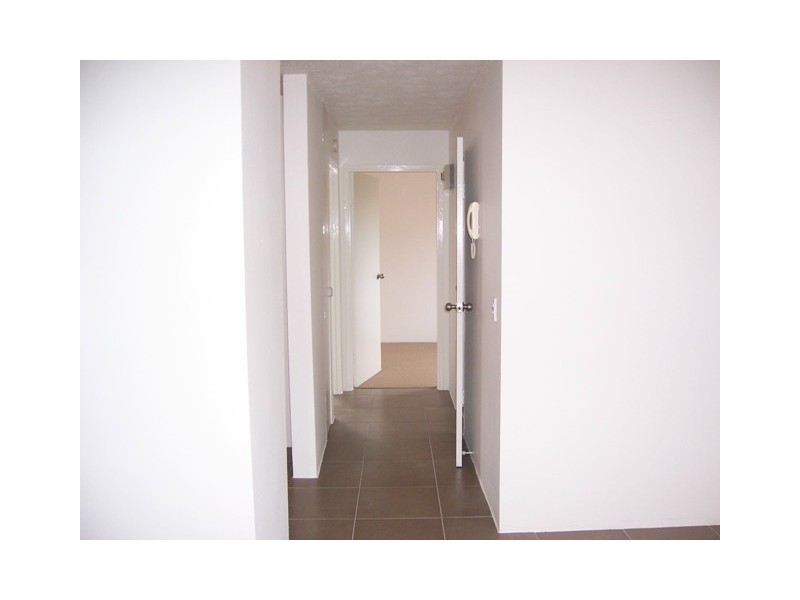 3 Ahern Street, Labrador QLD 4215