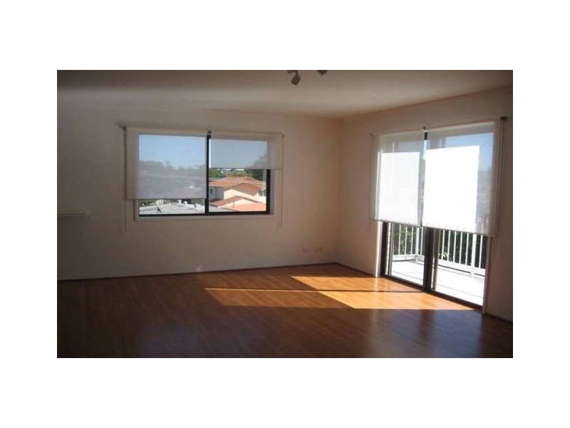 20 Bright Avenue, Labrador QLD 4215