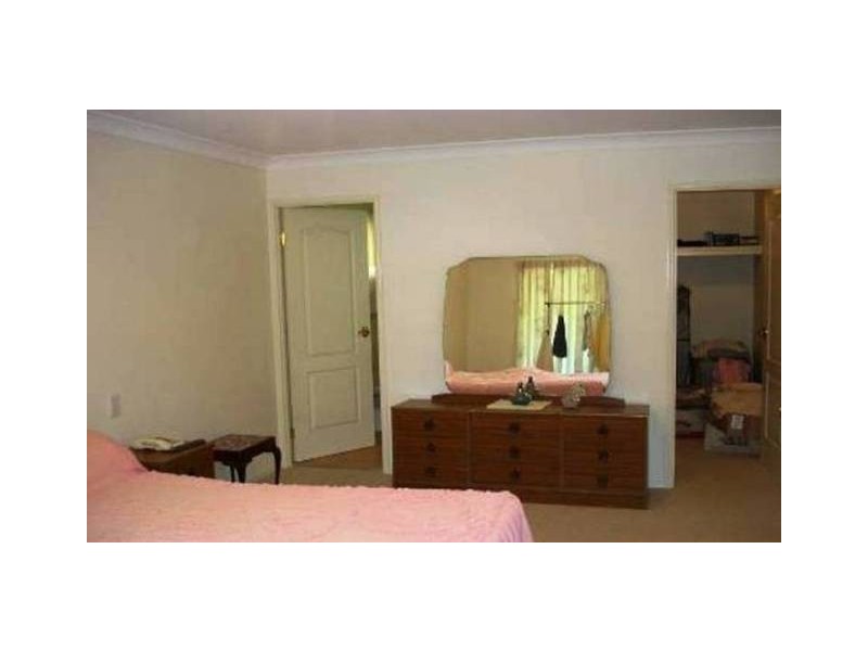 16 Petrel Place, Jacobs Well QLD 4208