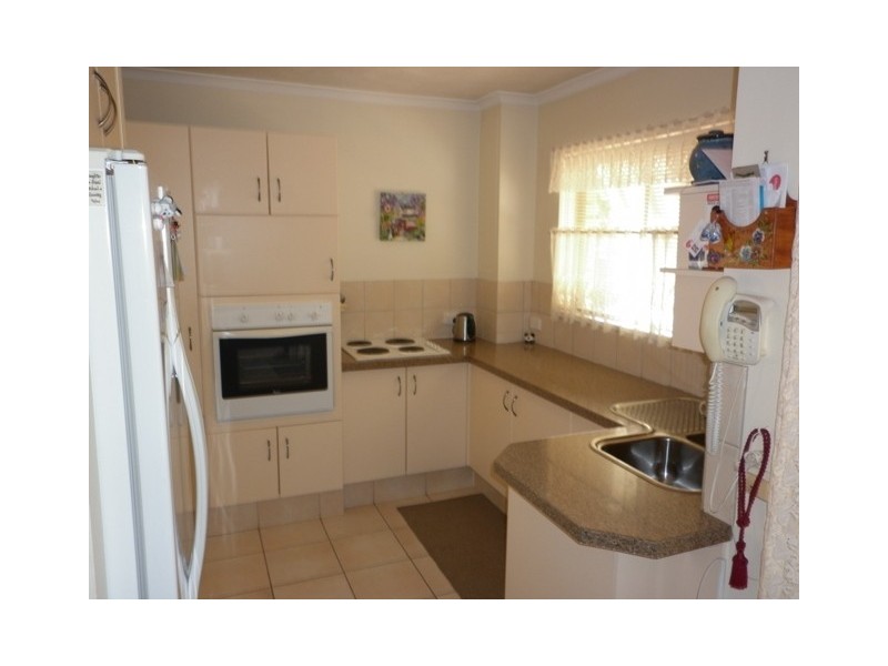 8 Oleander Avenue, Biggera Waters QLD 4216