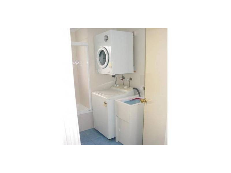 103-105 Frank Street, Labrador QLD 4215