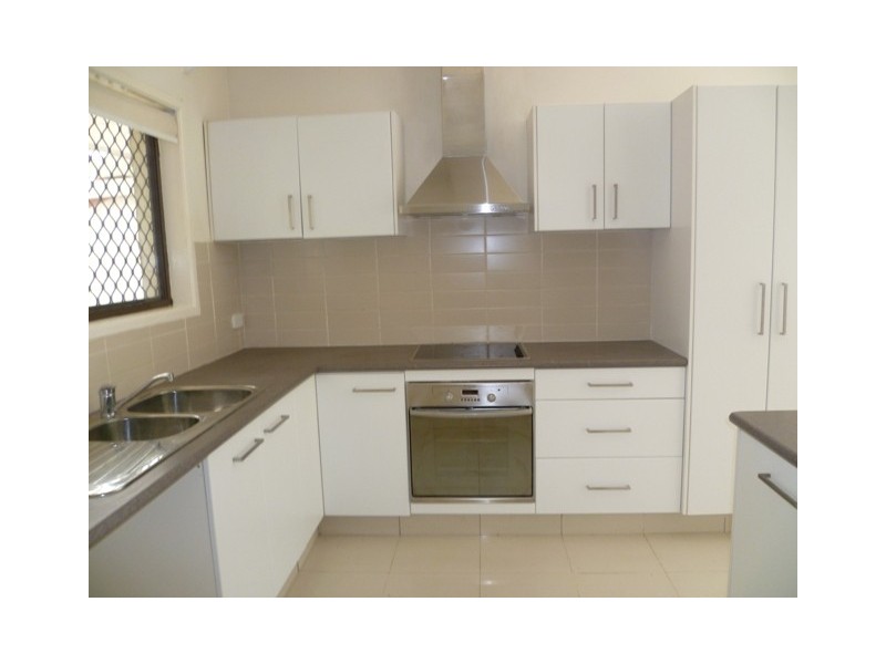 Ashmore QLD 4214