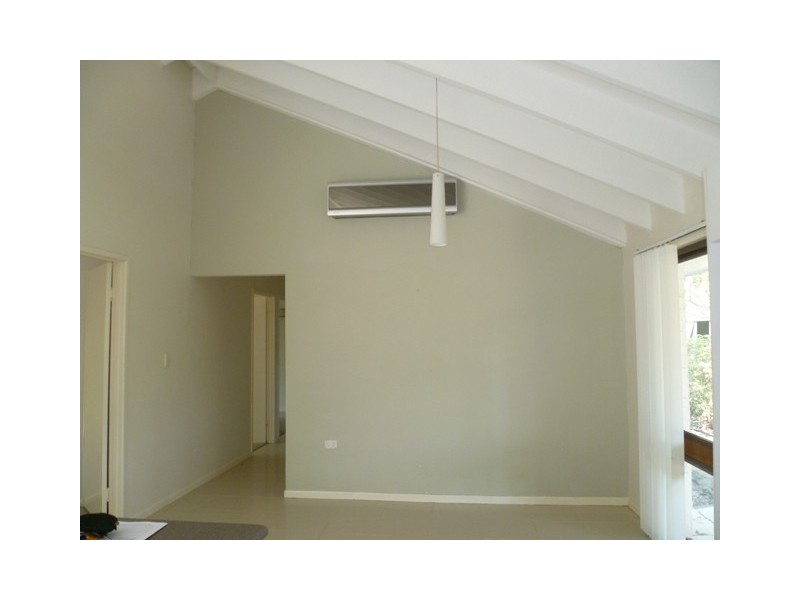 Ashmore QLD 4214