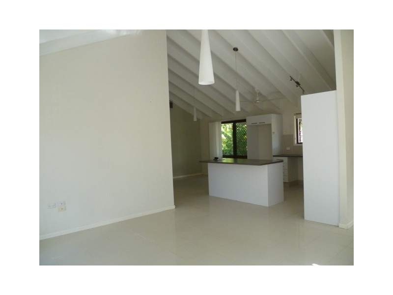 Ashmore QLD 4214