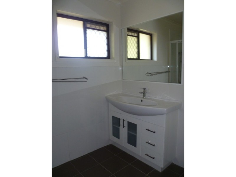 Ashmore QLD 4214