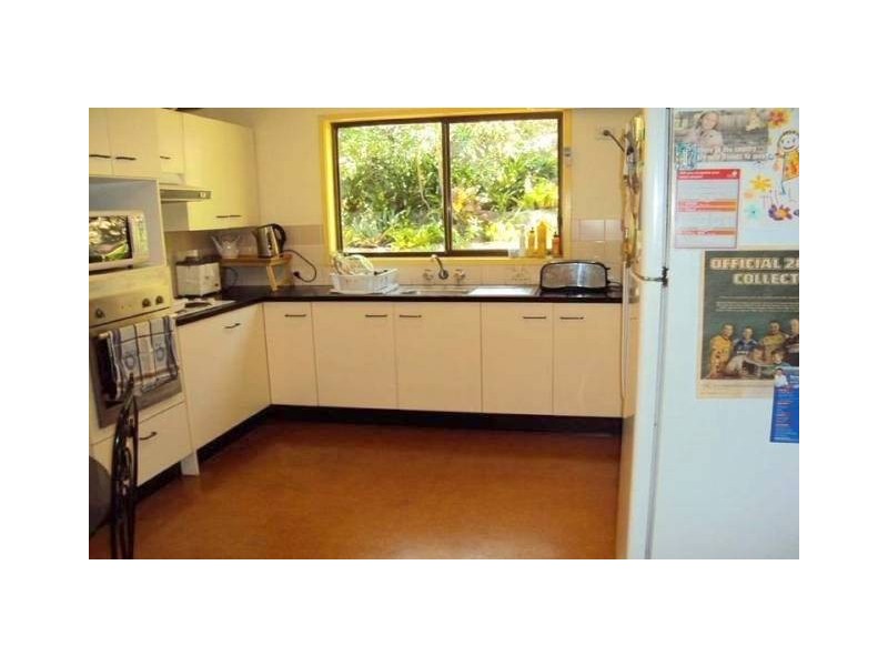 43 Whitian Drive, Carrara QLD 4211