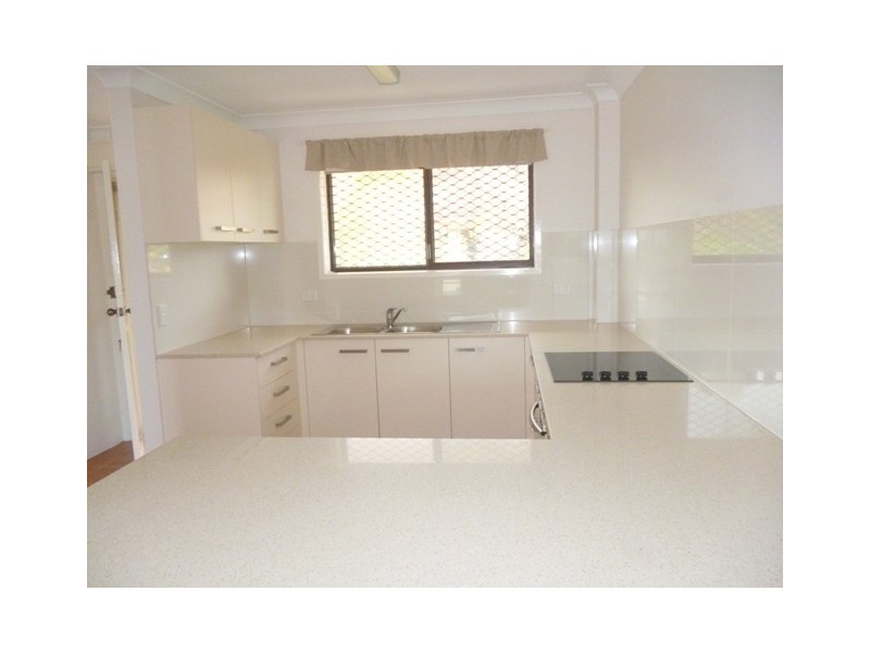5/3 Robert Street, Labrador QLD 4215